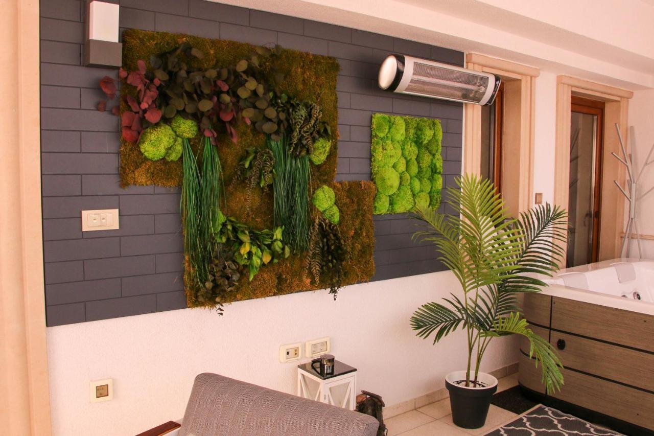 Pula Porta Aurea & Wellness Oasis Lägenhet Exteriör bild